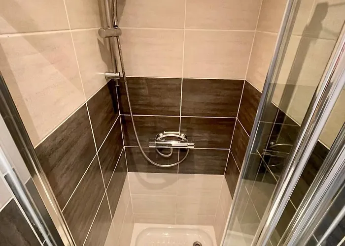 Appartement Large Comfortable House For Groups And Families *